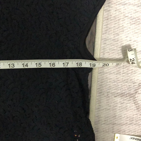 EUC DVF black lace top, size M - Picture 5 of 5